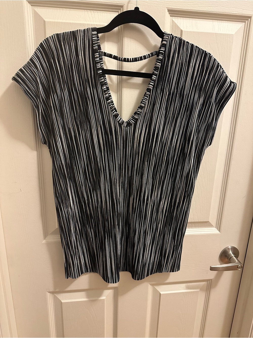 Black and White Striped V-Neck Short Sleeve Blouse